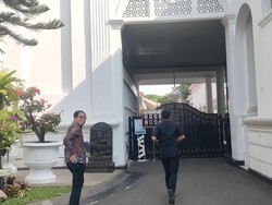 Gubernur BI-Wamenperin Dipanggil Prabowo ke Istana, Bahas Tarif Trump?