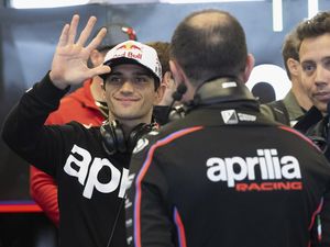 Dorna Turun Tangan agar Jorge Martin Tak Tinggalkan Aprilia ke Honda? Dorna Turun Tangan agar Jorge Martin Tak Tinggalkan Aprilia ke Honda?