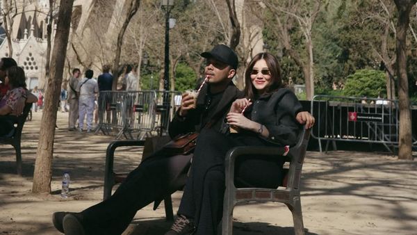 8 Foto Aaliyah Massaid Liburan ke Barcelona, Stylish Meski Perut Makin Besar