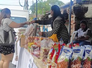 Warga Antusias Belanja di Pasar Murah Jelang Galungan, LPG 3 Kg Paling Dicari