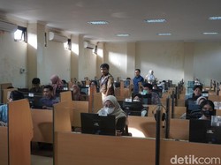 Aturan Pakaian Peserta UTBK SNBT 2025, Tak Boleh Kenakan Ini!