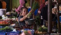 Potret Pasar Tradisional Usai Libur Lebaran