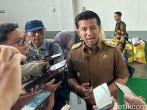 Wagub Emil Belum Temukan Mobdin Pemprov Jatim Digunakan Mudik Wagub Emil Belum Temukan Mobdin Pemprov Jatim Digunakan Mudik