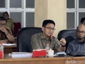 DPRD Bone Desak Pemkab Segera Bayar Utang Rp 20 M ke Kontraktor DPRD Bone Desak Pemkab Segera Bayar Utang Rp 20 M ke Kontraktor