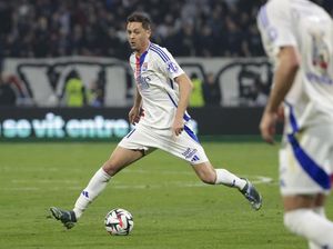 Olympique Lyon Kena Sanksi Degradasi karena Masalah Finansial Olympique Lyon Kena Sanksi Degradasi karena Masalah Finansial