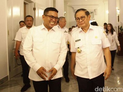 Pramono-Andra Soni Bahas Banjir dan Perluasan Rute MRT hingga Balaraja