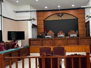 Video: Kusnadi Staf Hasto Cabut Gugatan Praperadilan Terhadap KPK Video: Kusnadi Staf Hasto Cabut Gugatan Praperadilan Terhadap KPK
