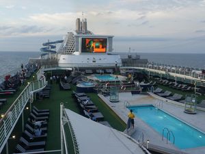 Video Berkeliling Kapal Pesiar Star Voyager yang Punya Deretan Fasilitas Mewah