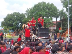 PHK 1.126 Karyawan, PT Yihong Buka Loker untuk Warga Kanci Cirebon