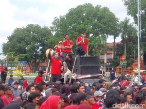 PHK 1.126 Karyawan, PT Yihong Buka Loker untuk Warga Kanci Cirebon PHK 1.126 Karyawan, PT Yihong Buka Loker untuk Warga Kanci Cirebon