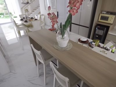 Potret Dapur Rumah Venna Melinda yang Bergaya Japandi