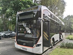 Pemprov Bali Akan Bangun Tiga Stasiun Isi Daya untuk Bus Listrik Pemprov Bali Akan Bangun Tiga Stasiun Isi Daya untuk Bus Listrik