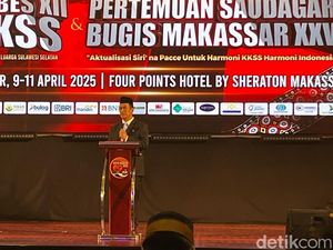 Mentan Amran Bicara Dampak Tarif Trump Saat Hadiri PSBM 2025 di Makassar Mentan Amran Bicara Dampak Tarif Trump Saat Hadiri PSBM 2025 di Makassar