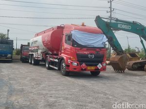 Akal Licik Pelaku Kasus Pertalite Campur Air, Putus Kabel GPS-CCTV di Truk Akal Licik Pelaku Kasus Pertalite Campur Air, Putus Kabel GPS-CCTV di Truk