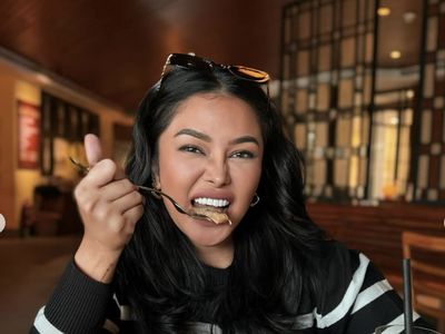 Mutia Ayu Saat Menikmati Pasta hingga Sarapan di Bali