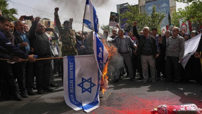 Negara Mana Saja Sih yang 'Musuhan' Banget Sama Israel?