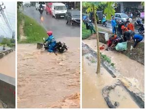 Detik-detik Pemotor Hanyut Terseret Banjir di Bandar Lampung Detik-detik Pemotor Hanyut Terseret Banjir di Bandar Lampung