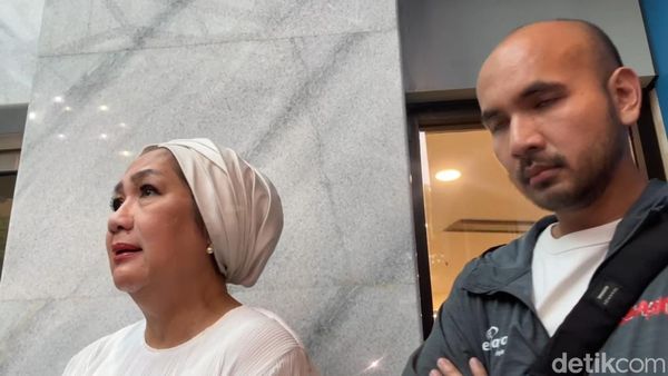 Momen Anak Sampaikan Kabar Duka Titiek Puspa Meninggal Dunia