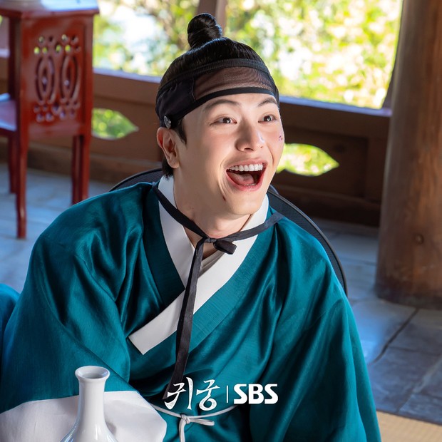 Yuk Sung Jae dalam The Haunted Palace / Foto: SBS