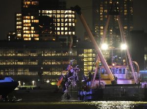 Heli Jatuh di Sungai New York, Pejabat Siemens-Keluarga Jadi Korban Tewas