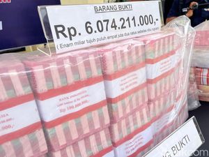 Penampakan Uang Rp 6 Miliar, Barang Bukti Kasus Korupsi Disdik Jambi Penampakan Uang Rp 6 Miliar, Barang Bukti Kasus Korupsi Disdik Jambi