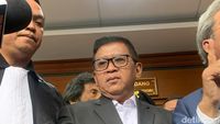 Mimik Wajah Hasto Usai Keberatannya Ditolak Hakim