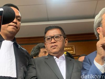 Mimik Wajah Hasto Usai Keberatannya Ditolak Hakim