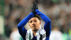 5 Klub Inggris yang Siap Tampung Jadon Sancho