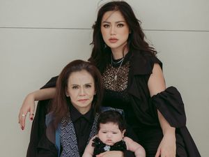 Gaya Jessica Iskandar Pemotretan 3 Generasi, Baby Hagia Bak Boneka Hidup Gaya Jessica Iskandar Pemotretan 3 Generasi, Baby Hagia Bak Boneka Hidup