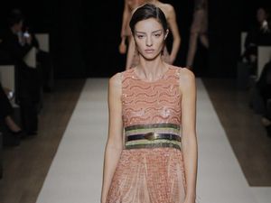 Model Muda Meninggal Dunia Setelah Berjuang Melawan Penyakit Otak Langka Model Muda Meninggal Dunia Setelah Berjuang Melawan Penyakit Otak Langka