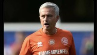Jose Mourinho pun dianggap akan jadi kiper yang lebih solid ketimbang Onana. Foto: dok. Internet/X (Twitter)