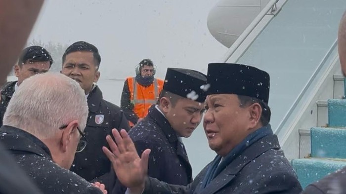 Prabowo di saat akan meninggalkan Ankara, Turki (Firda/detikcom) Prabowo di saat akan meninggalkan Ankara, Turki (Firda/detikcom)