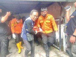 Pria Surabaya Meninggal Sakit, Jenazahnya Dimakan Anjing Peliharaan