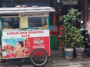 7 Rekomendasi Jajanan Legend di Pasar Cihapit Bandung 7 Rekomendasi Jajanan Legend di Pasar Cihapit Bandung
