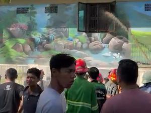 Gudang Aksesoris Ponsel di Banjarmasin Terbakar