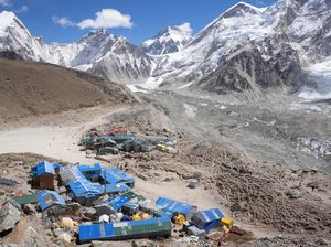 Potret Gorakhshep Desa Terakhir Sebelum Base Camp Everest Potret Gorakhshep Desa Terakhir Sebelum Base Camp Everest