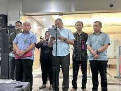 Total 4 Tersangka Kasus Suap Penanganan Perkara: Ketua PN Jaksel-Pengacara