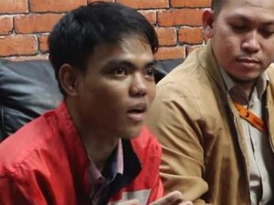 Pilihan Sulit Karyawan Saat Pilih Ijazah Ditahan atau Gaji Dipotong Rp 2 Juta