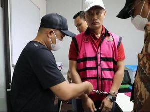 Benang Merah Vonis Bebas Ronald Tannur dan Suap Hakim Kasus Minyak Goreng Benang Merah Vonis Bebas Ronald Tannur dan Suap Hakim Kasus Minyak Goreng