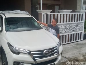 Duh, Kaca Mobil Fortuner Dilempar Batu di Jalan Jogja-Solo Ceper Klaten Duh, Kaca Mobil Fortuner Dilempar Batu di Jalan Jogja-Solo Ceper Klaten