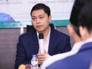 Kisah Wildani, Doktor Muda & Peraih Beasiswa BIB yang Jadi Dekan UIN KHAS Jember Kisah Wildani, Doktor Muda & Peraih Beasiswa BIB yang Jadi Dekan UIN KHAS Jember