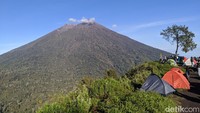 Netizen Brasil Murka, Gunung Rinjani Diberi Bintang 1 di Google Maps