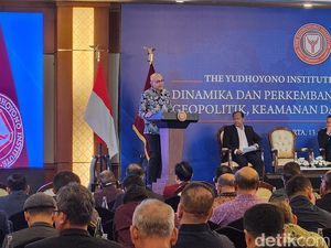 Wamenlu Sebut Tarif Trump Langgar WTO, tapi Cuma Beberapa Negara yang Mau Gugat