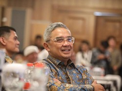 Mimpi Farhan Bawa Kuliner Bandung Mendunia