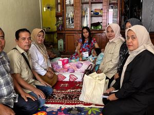 Andre Rosiade Bantu Anak Penderita Lipoma Ganas di Teluk Kabung Padang