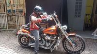 Ketika Denny Cagur Diminta Syuting Bawa Harley Davidson