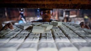 Intip Produksi Tahu Cipondoh di Tengah Naiknya Harga Kedelai