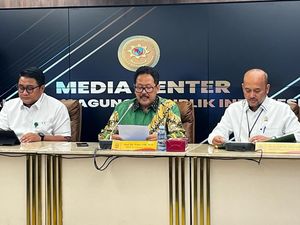 PDIP Sentil Hakim Praperadilan Hasto yang Kini Jadi Tersangka, Ini Kata MA