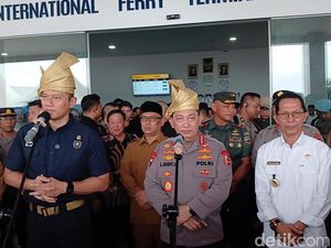 Resmikan Pelabuhan Internasional Batam, AHY: Membantu Pertumbuhan Ekonomi Resmikan Pelabuhan Internasional Batam, AHY: Membantu Pertumbuhan Ekonomi