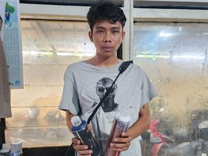 Pelaku Vandalisme di Palembang Ditangkap Polisi dan Kedapatan Bawa Ganja Pelaku Vandalisme di Palembang Ditangkap Polisi dan Kedapatan Bawa Ganja